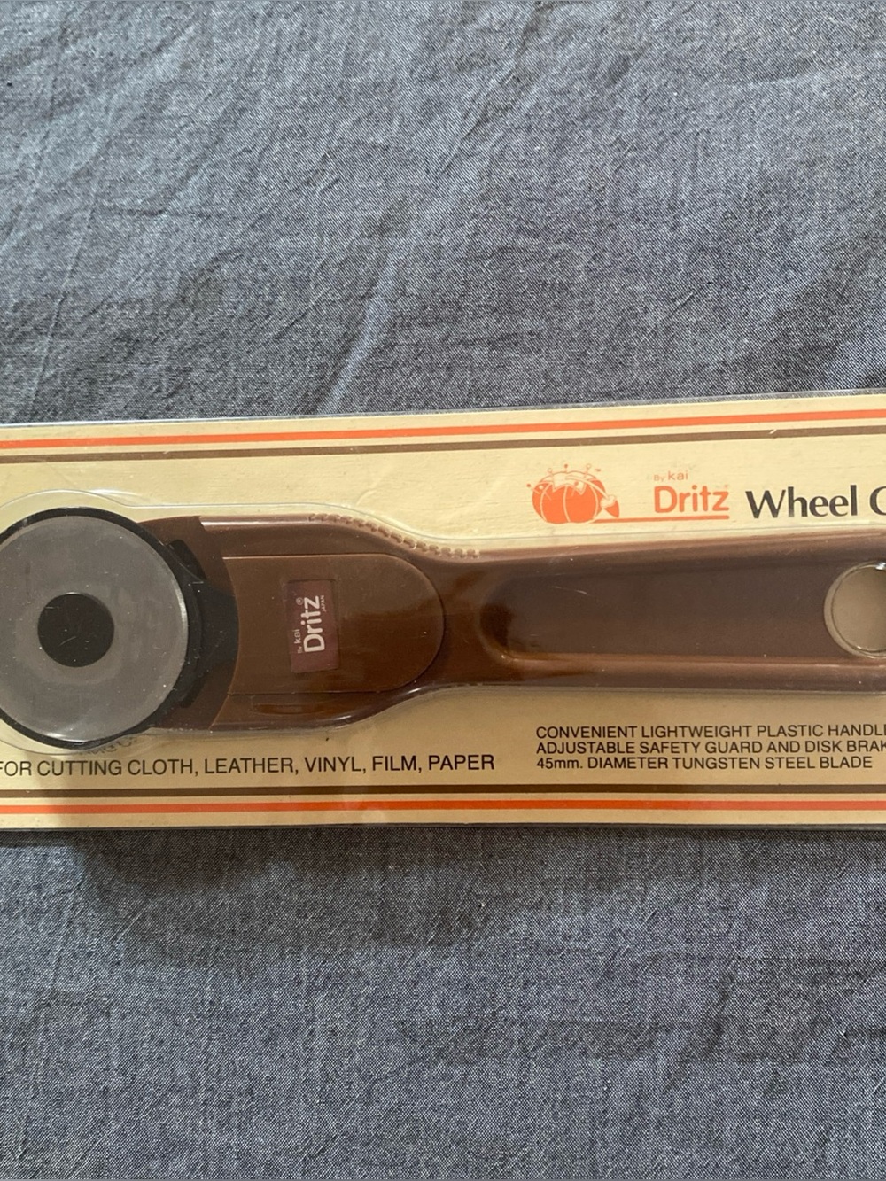 Dritz wheel cutter fabric leather cloth vintage still in package sewing